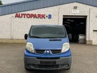 Gebraucht Renault Trafic 90 PS (66 kW) 2012 Blau (blau) Van / Kleinbus