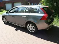 Gebraucht Volvo V60 Summum 224 PS (164 kW) 2015 Grau Kombi