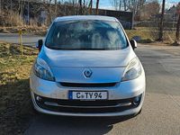 Gebraucht Renault Grand Scénic III Luxe 131 PS (96 kW) 2012 Grau Van / Kleinbus