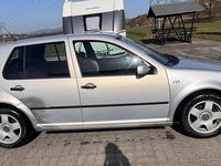 Gebraucht VW Golf IV 105 PS (77 kW) 2000 Silber Kleinwagen