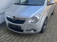 Gebraucht Opel Agila Edition 94 PS (69 kW) 2011 Grau Kleinwagen