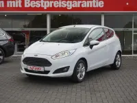 Gebraucht Ford Fiesta Trend 60 PS (44 kW) 2016 Frostweiß Kleinwagen
