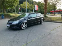 Gebraucht Opel Astra GTC 105 PS (77 kW) 2005 Schwarz Coupé
