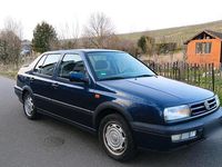 Gebraucht VW Vento GT 115 PS (84 kW) 1994 Blau Limousine