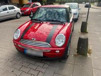 Usata Mini Cooper 90 CV (66 kW) 2004 Rosso Utilitaria