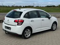 Gebraucht Citroën C3 SELECTION 82 PS (60 kW) 2013 Weiß Limousine