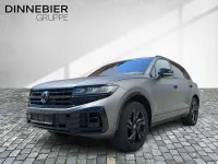 Gebraucht VW Touareg R 462 PS (339 kW) 2024 Grau (metallic) SUV