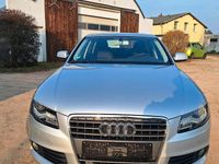 Gebraucht Audi A4 Attraction 120 PS (88 kW) 2011 Silber Limousine