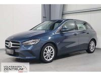 Gebraucht Mercedes B200 Progressive 150 PS (110 kW) 2019 Blau Van / Kleinbus
