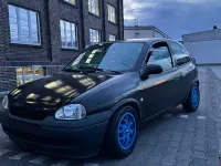 Gebraucht Opel Corsa Edition 65 PS (47 kW) 1999 Schwarz Limousine