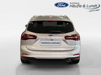 Gebraucht Ford Focus Titanium X 116 PS (85 kW) 2024 Polarsilber metallic Kombi