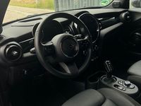Gebraucht Mini Cooper SE 135 kW (184 PS) 2021 Schwarz Kleinwagen