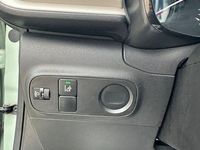 Gebraucht Citroën C3 Live 82 PS (60 kW) 2017 Grün Kleinwagen