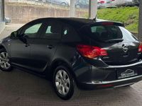 Gebraucht Opel Astra Active 140 PS (102 kW) 2013 Karbonschw graphitschw midnigh Kleinwagen