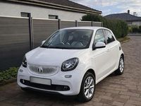 Second-hand Smart ForFour 71 CP (52 kW) 2015 Alb Hatchback