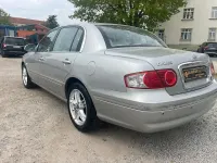 Gebraucht Kia Opirus 203 PS (149 kW) 2005 Silber Limousine