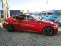 gebraucht Alfa Romeo Giulia MY19 Super 2.0 Turbo *8-fach bereift*NAVI*SHZ*BT*