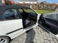 Gebraucht VW Golf 90 PS (66 kW) 1993 Weiß Cabrio