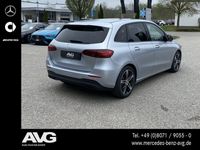 Gebraucht Mercedes B180 Progressive 136 PS (100 kW) 2025 Lack hightechsilber Van / Kleinbus