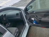 Gebraucht VW Golf V 102 PS (75 kW) 2008 Silber Kombi