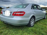 Gebraucht Mercedes E200 Avantgarde 184 PS (135 kW) 2010 Silber Limousine