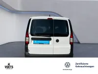 Gebraucht VW Caddy Maxi 102 PS (75 kW) 2023 Weiß Van / Kleinbus