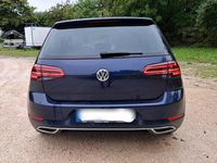 Gebraucht VW Golf VII 125 PS (91 kW) 2018 Blau Limousine
