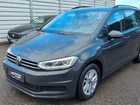 Gebraucht VW Touran 150 PS (110 kW) 2023 Grau Van / Kleinbus