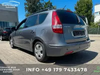 Gebraucht Hyundai i30 Edition 109 PS (80 kW) 2011 Grau Kombi