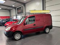 Gebraucht Fiat Doblò 92 PS (67 kW) 2007 Rot Van / Kleinbus