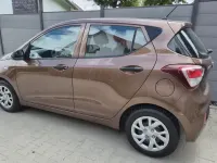 Gebraucht Hyundai i10 Classic 67 PS (49 kW) 2017 Braun Kleinwagen