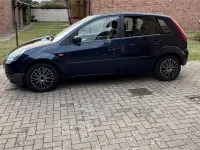 Gebraucht Ford Fiesta 69 PS (50 kW) 2003 Blau Kleinwagen
