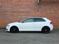Gebraucht Audi A3 Ambition 140 PS (102 kW) 2011 Weiß Kleinwagen
