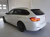Second-hand BMW 320 Advantage 190 CP (139 kW) 2018 Alb Berlinǎ