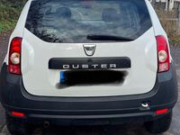 Second-hand Dacia Duster 105 CP (77 kW) 2013 Negru SUV
