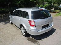 Gebraucht Opel Astra Cosmo 116 PS (85 kW) 2008 Silber Kombi