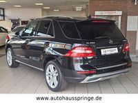Gebraucht Mercedes ML350 258 PS (189 kW) 2012 Obsidianschwarz  metalliclack SUV