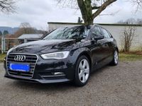 gebraucht Audi A3 Sportback 2.0 TDi~Navi~AHK~Kamera~ACC~Xenon-P