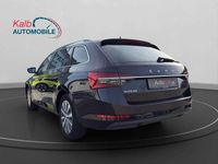 Gebraucht Skoda Superb Style 150 PS (110 kW) 2021 Blackmagic perleffekt Kombi