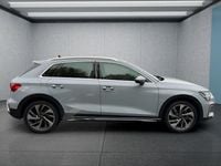 Usado Audi A3 150 HP (110 kW) 2024 Cinzento Citadino