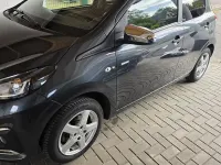 Gebraucht Peugeot 108 Style 72 PS (52 kW) 2019 Schwarz Limousine
