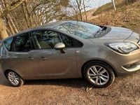 Gebraucht Opel Meriva 120 PS (88 kW) 2016 Braun Van / Kleinbus