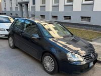 Gebraucht VW Golf 105 PS (77 kW) 2005 Blau Coupé