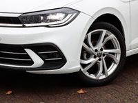 Gebraucht VW Polo Style 95 PS (69 kW) 2021 Weiß Kleinwagen