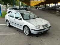 Gebraucht VW Bora Edition 101 PS (74 kW) 1999 Silber Limousine