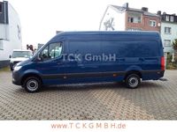 Gebraucht Mercedes Sprinter 170 PS (125 kW) 2023 Blau Van