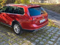 Gebraucht VW Golf Alltrack 184 PS (135 kW) 2016 Rot Kombi