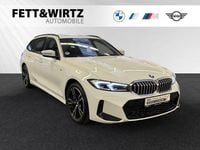 Gebraucht BMW 330e M Sport 292 PS (214 kW) 2024 Alpinweiss Kombi