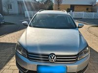 Gebraucht VW Passat 105 PS (77 kW) 2012 Grau Kombi