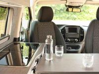 Gebraucht Mercedes V300 Premium 237 PS (174 kW) 2025 Grau Van / Kleinbus